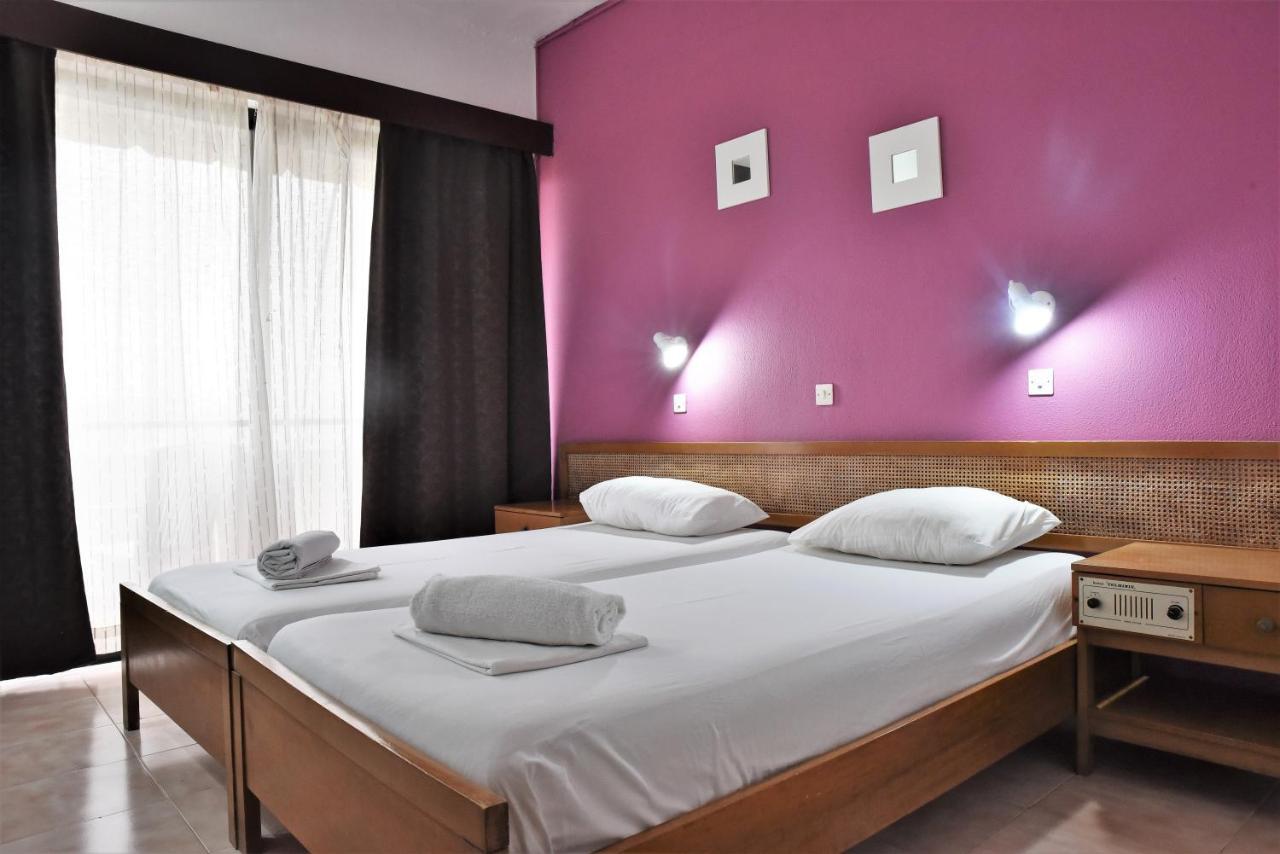 Telhinis Hotel & Apartments ฟาลิรากี ภายนอก รูปภาพ